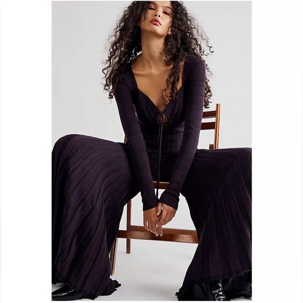 Elegant Black Wide-Leg Jumpsuit